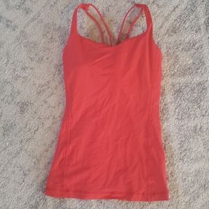 Lululemon tank